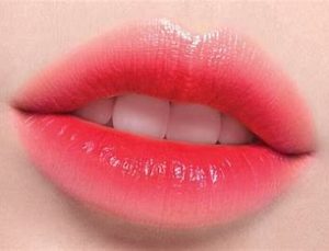 Màu son hồng cam hợp với môi thâm